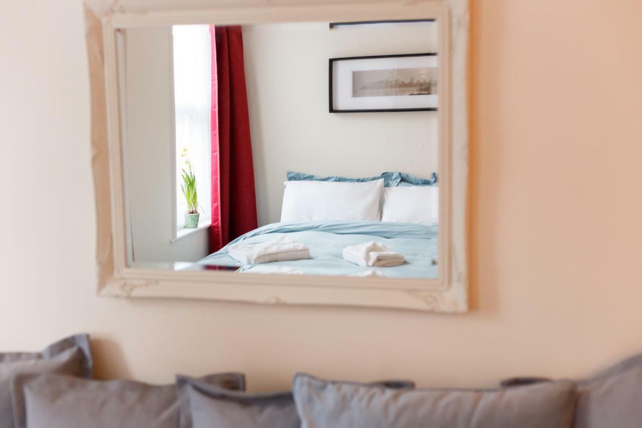 Stylish Town Centre Apartment Close To Beach And Shops Bournemouth Exterior foto